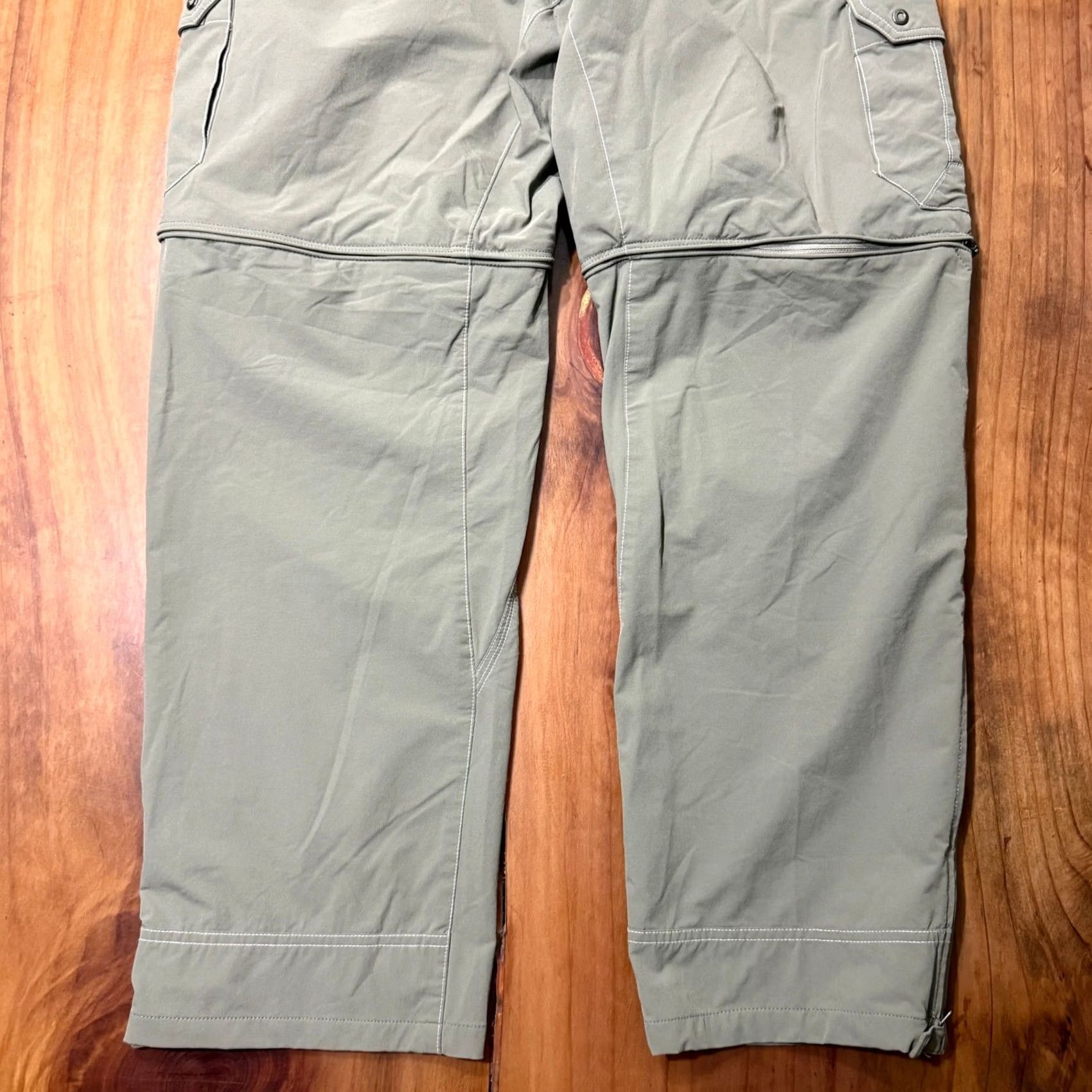 Vintage Kuhl Men's Pants 36 Chino Beige Regular 36x32 Hiking Outdoor Convertible Renegade Z18 Mens Size US 36 / EU 52 - 6 Thumbnail