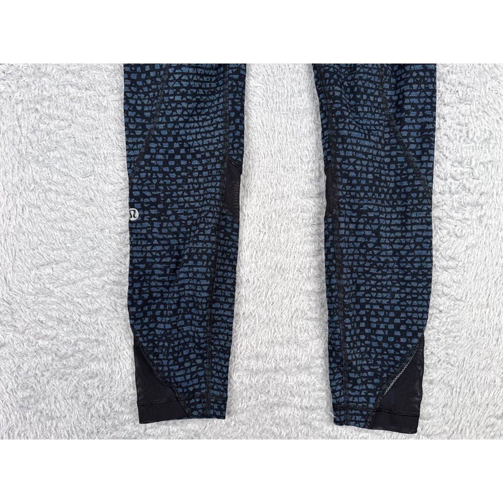 Lululemon Lululemon Pants Women 4 Blue Black Inspire Tight II Luxtreme Run W5AA6S Size 27" / US 4 / IT 40 - 2 Thumbnail