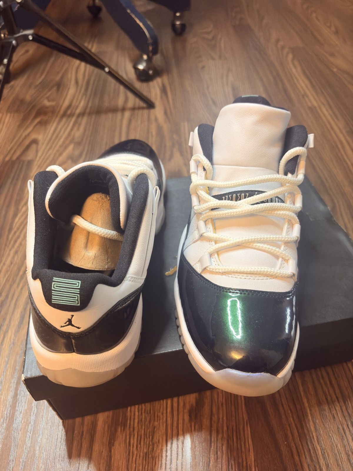 Jordan Brand Jordan 11 Retro Low Iridescent Size US 11 / EU 44 - 2 Thumbnail
