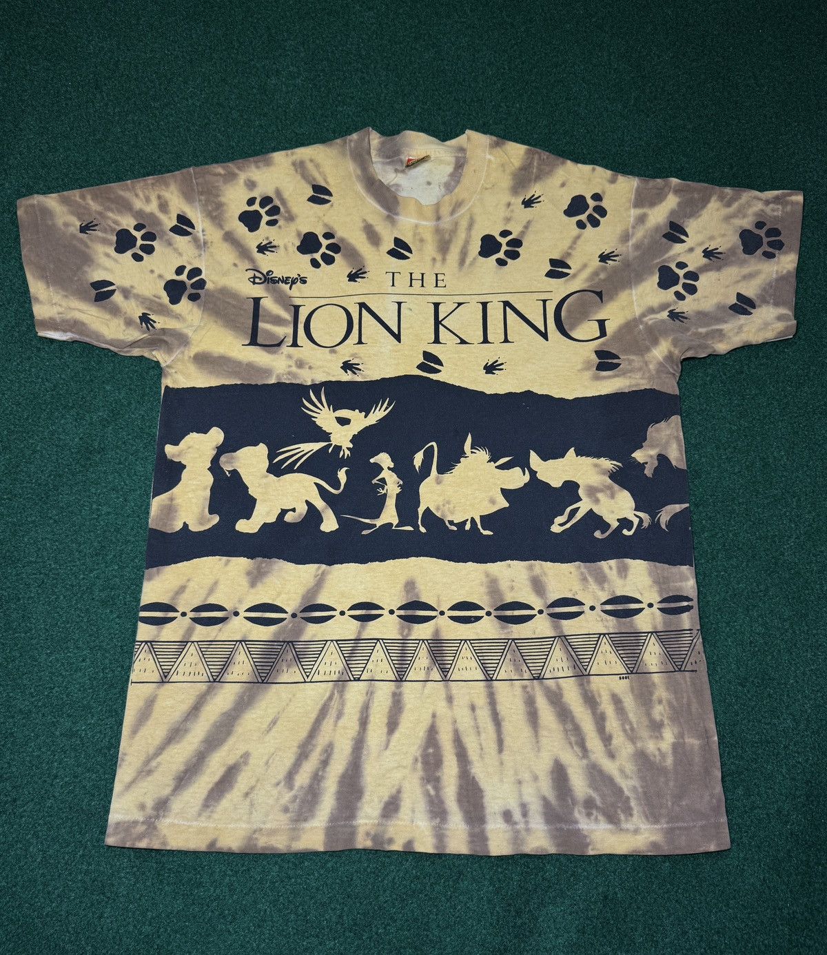 Disney × Vintage Vintage 90s RARE Lion King INSANE Aop Disney GRAIL T Shirt Size US XL / EU 56 / 4 - 1 Thumbnail