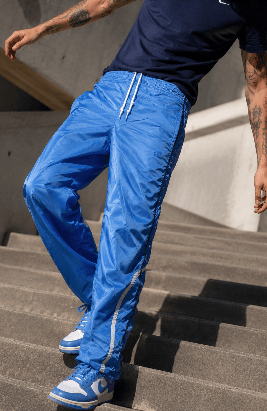 Nike Nike - Air Mens Blue Nylon Trackies Size US 32 / EU 48 - 1 Thumbnail
