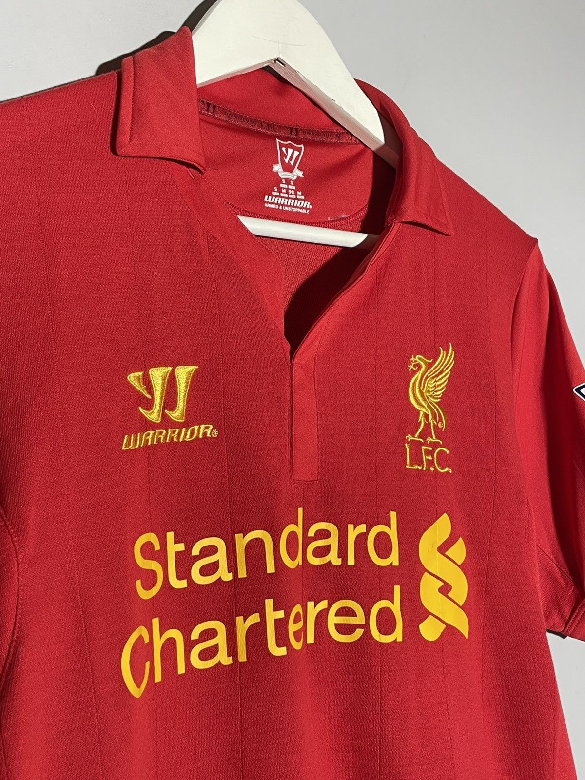 Warrior #8 Gerrard Liverpool FC Warrior 2012/13 Home Football Shirt Size US S / EU 44-46 / 1 - 5 Thumbnail