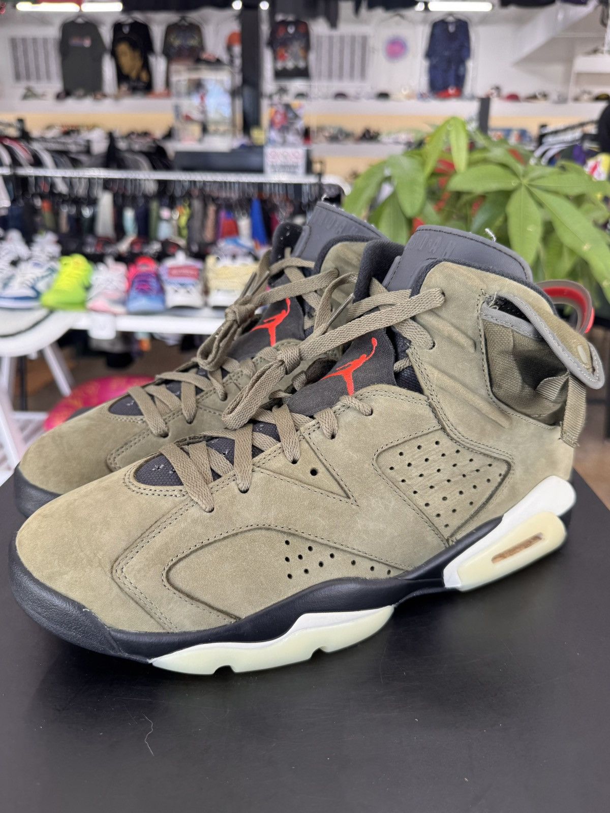 Jordan Brand Air Jordan 6 Travis Scott Size 11 (2019) Size US 11 / EU 44 - 1 Thumbnail