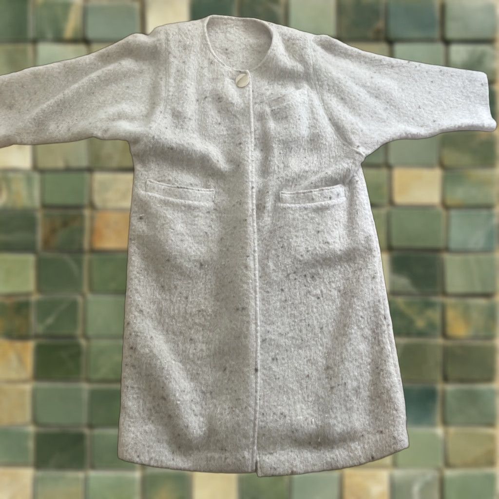 Vintage VINTAGE Bespoke Overcoat Womens Beige Wool Blend Duster Long Large Oversized Button Pockets 70s Bohemian Classic Designer Coat Women Size L / US 10 / IT 46 - 1 Thumbnail