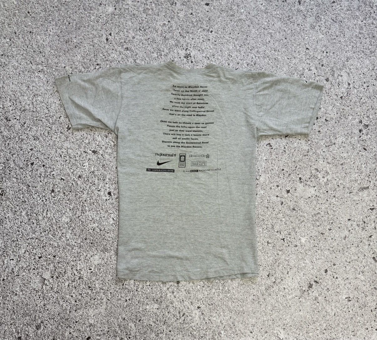 Nike × Vintage Vintage 2001 Nike Gan On Marathon Race Running T-shirt Size US L / EU 52-54 / 3 - 6 Thumbnail
