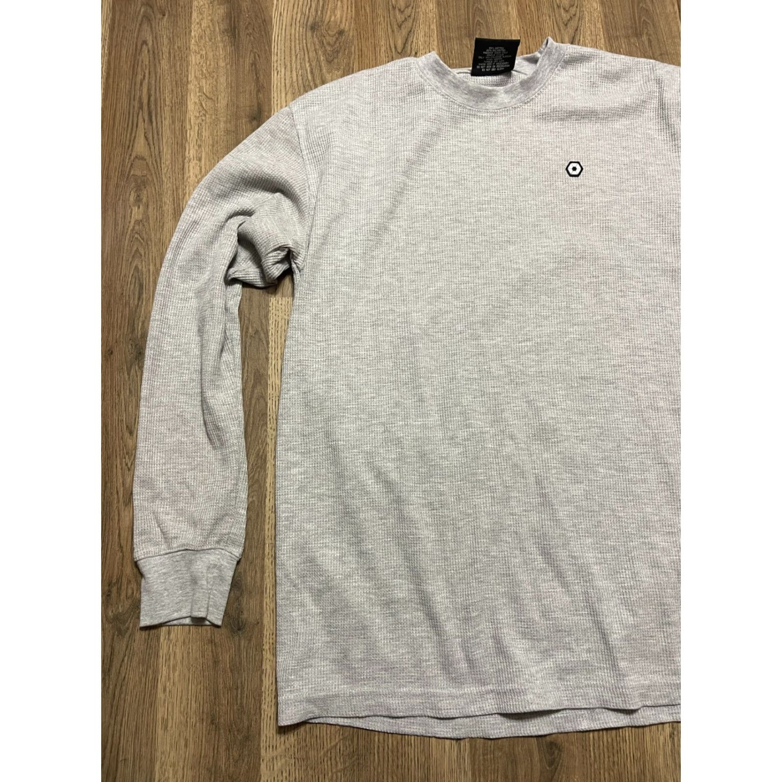 Southpole Southpole Shirt Mens XL Gray Long Sleeve Logo Crew Neck Shirt Size XL / US 12-14 / IT 48-50 - 3 Thumbnail