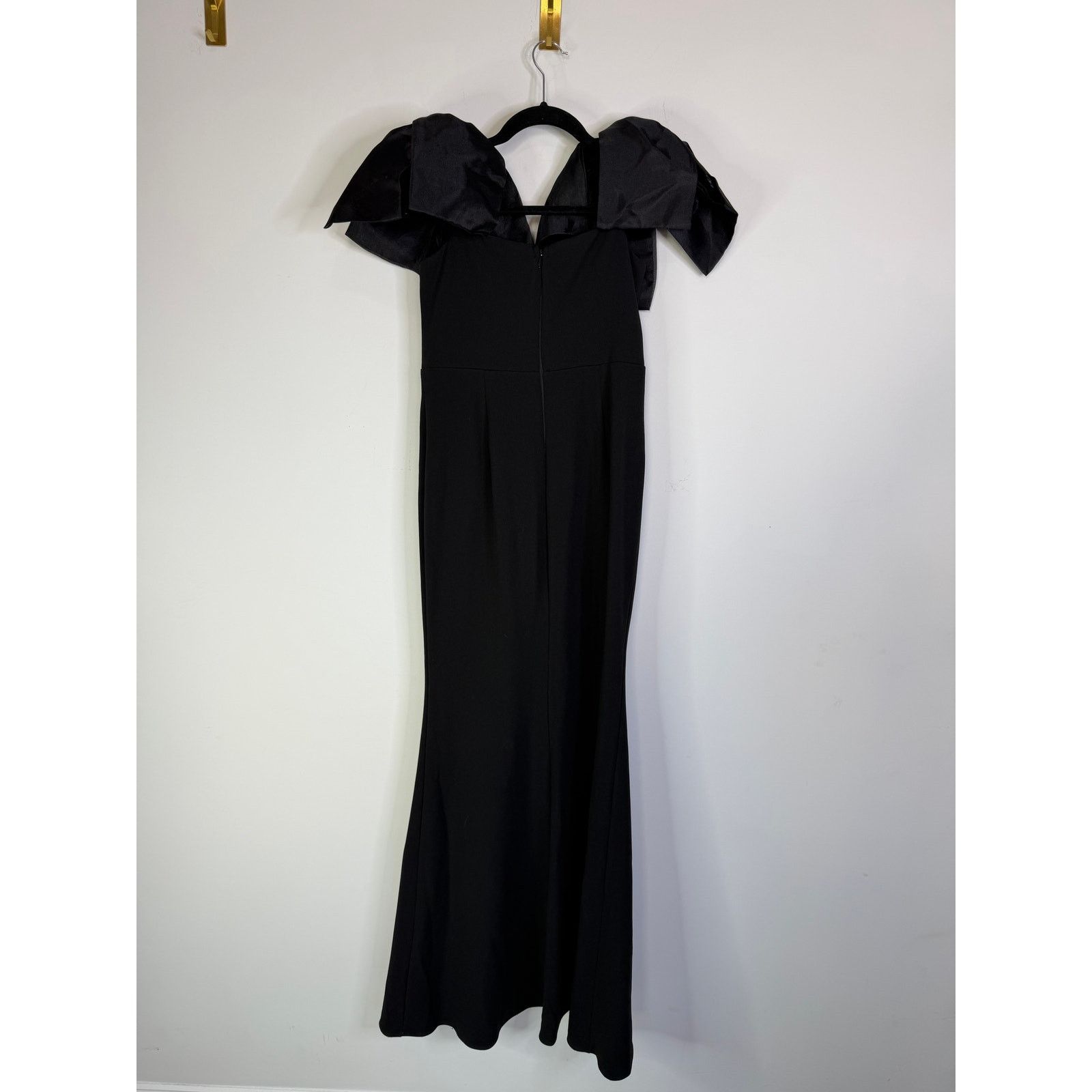 Lulus Lulus Pristine Sensation Black Bow Off Shoulder Maxi Dress Size M / US 6-8 / IT 42-44 - 8 Thumbnail