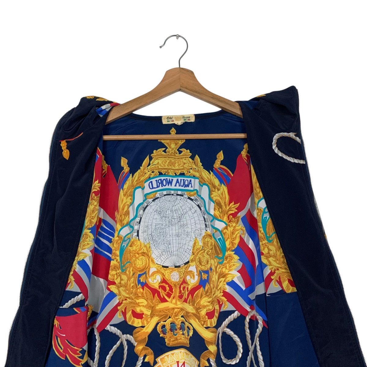 Vintage Vintage AQUA WORLD Fullprint Poly Hoodie Jacket #2569-C116 Size US L / EU 52-54 / 3 - 13 Thumbnail