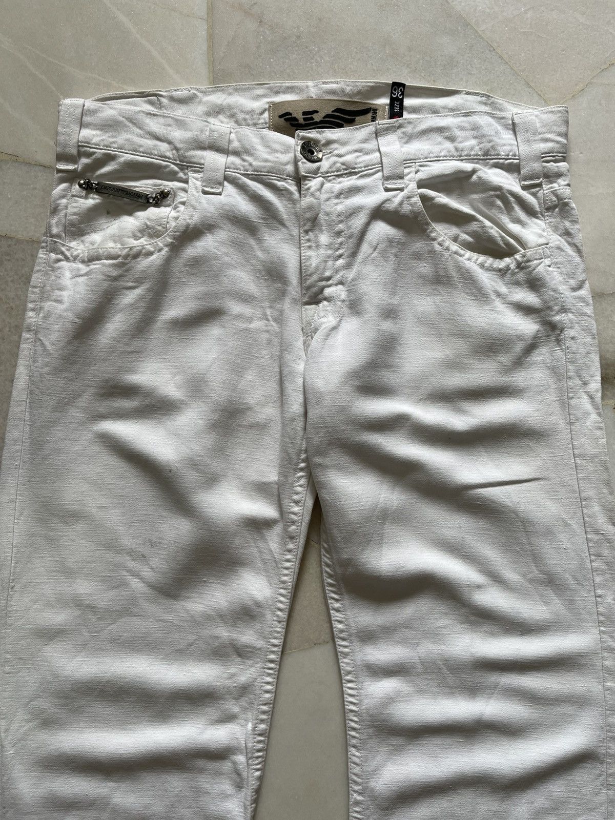 Emporio Armani Emporio Armani Metal Emblem Pocket White Denim Jeans 96 Size US 36 / EU 52 - 5 Thumbnail