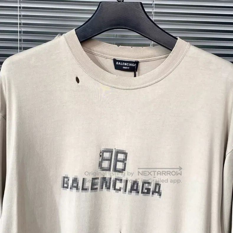 Balenciaga Balenciaga Short-sleeve T-shirt with double B mosaic lette Size US S / EU 44-46 / 1 - 3 Thumbnail