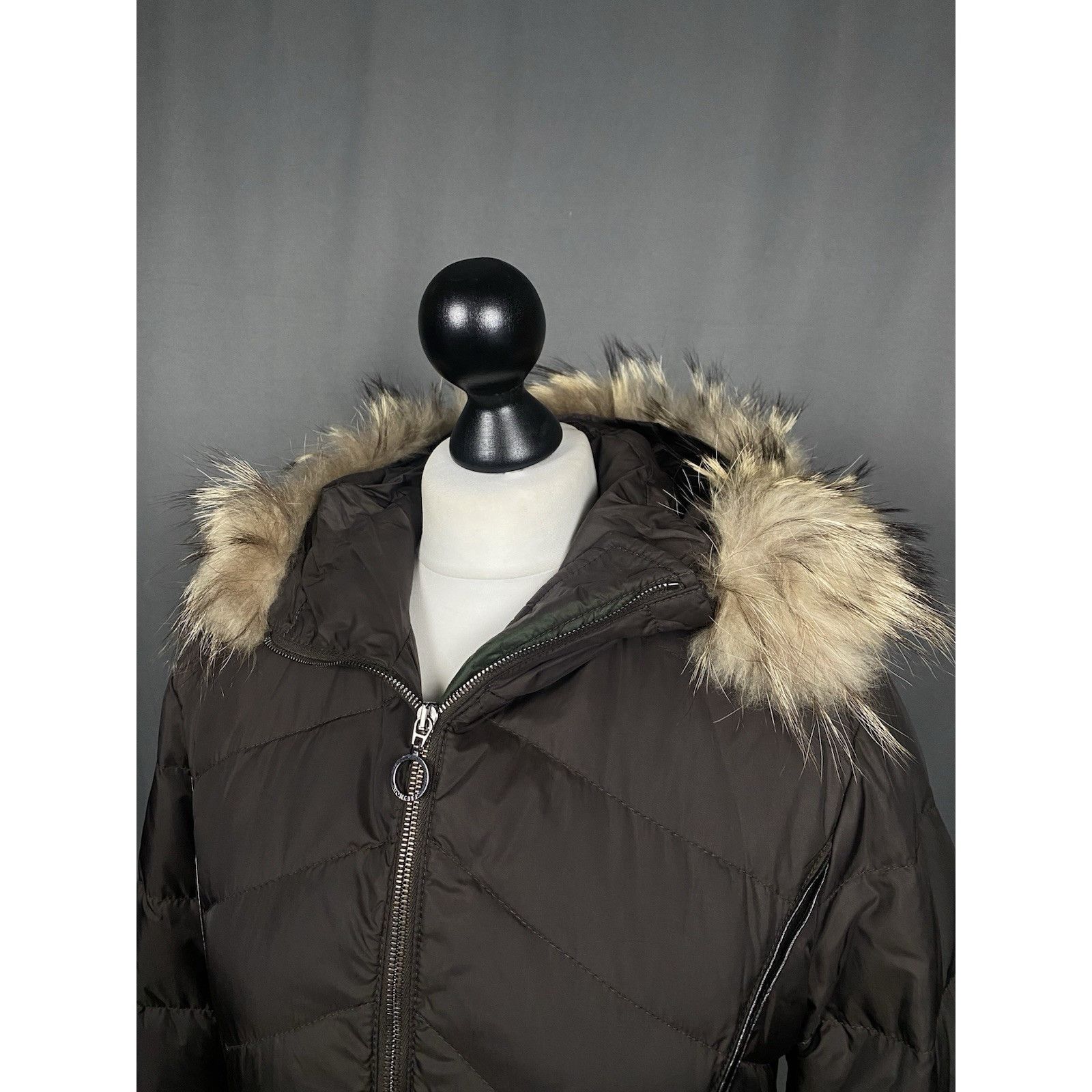 Moncler Moncler Durrure Women's Brown Belted Down Insulated Puffer P Size M / US 6-8 / IT 42-44 - 5 Thumbnail