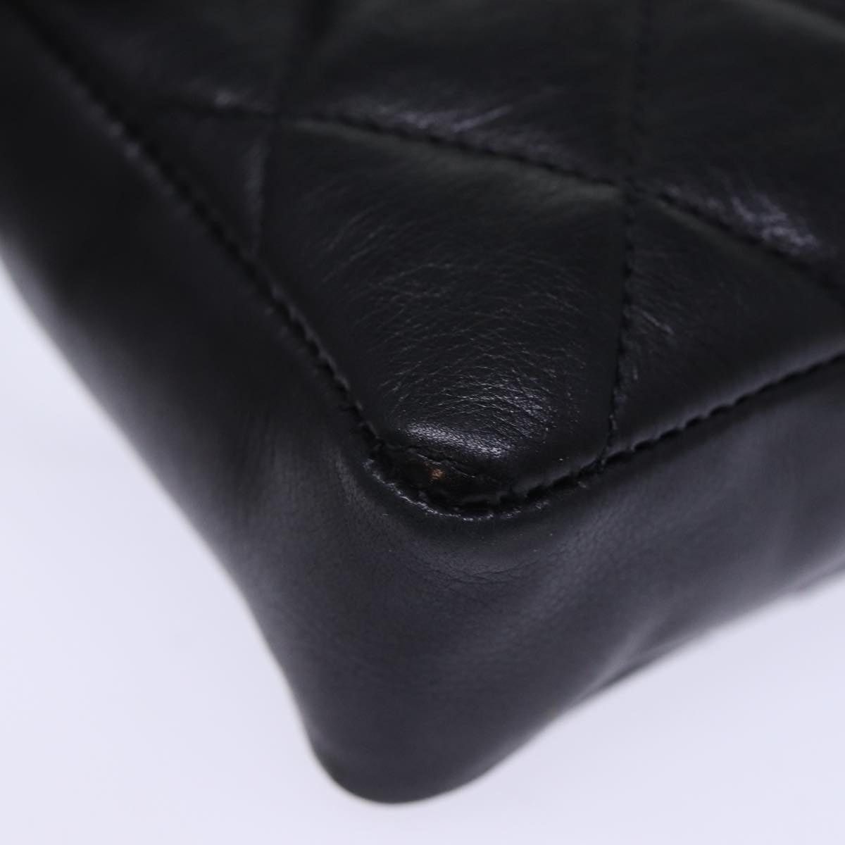 Chanel CHANEL Matelasse Turn Lock Waist Bag Leather Black CC Size ONE SIZE - 9 Thumbnail