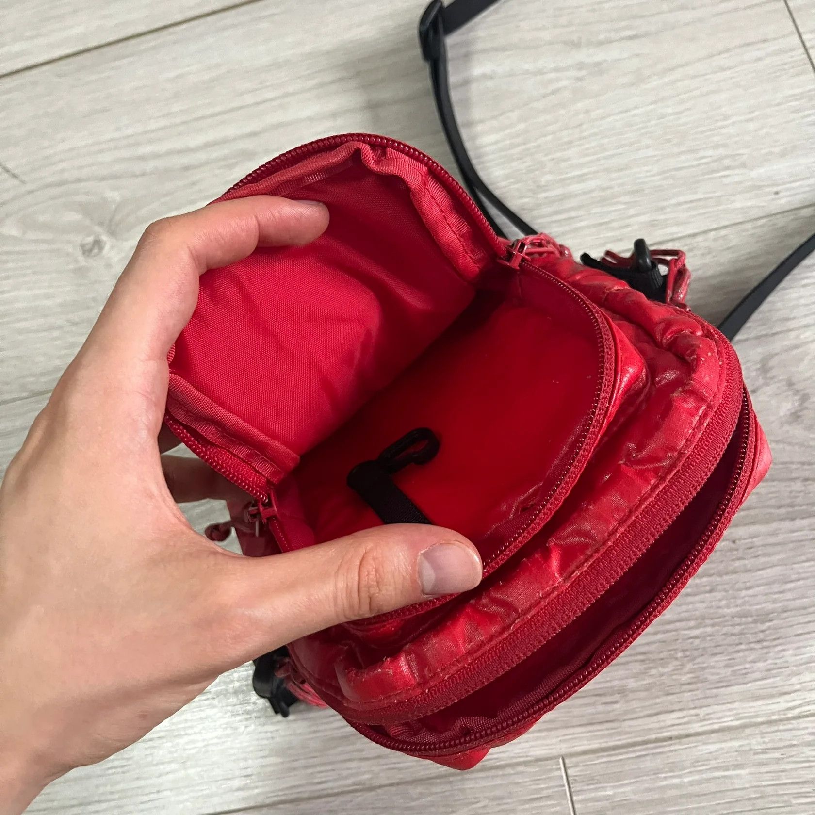 Supreme Supreme SS17 Red Shoulder Bag Size ONE SIZE - 3 Thumbnail