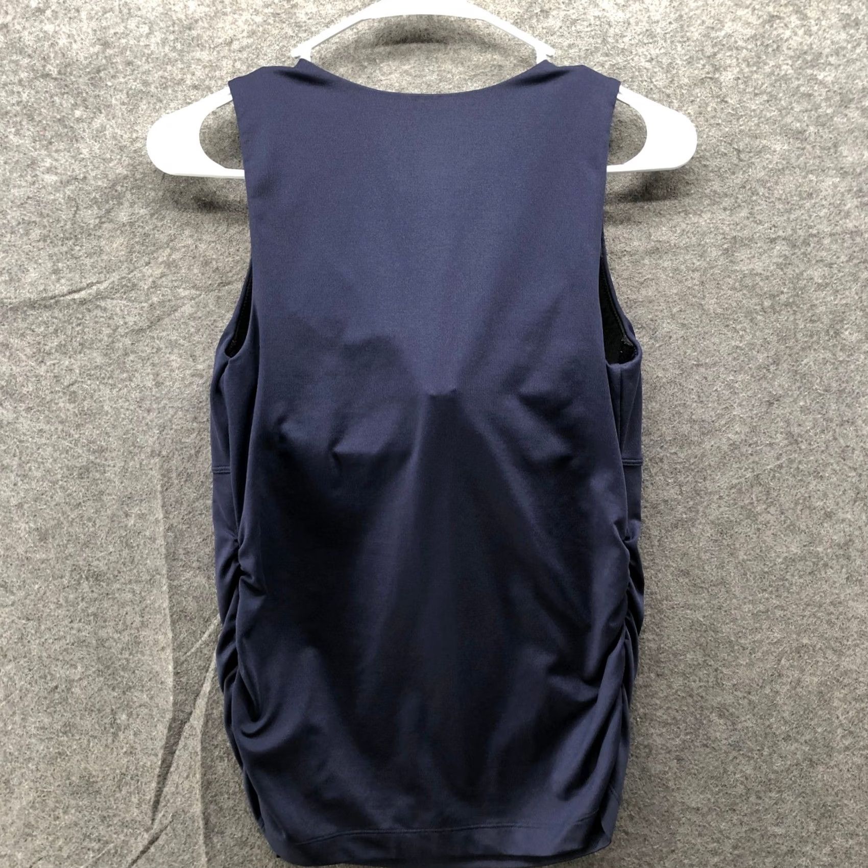 Athleta Athleta V-Neck Support Tank Top Womens 36B Empire Navy Ruched Built in Bra Size XS / US 0-2 / IT 36-38 - 2 Thumbnail