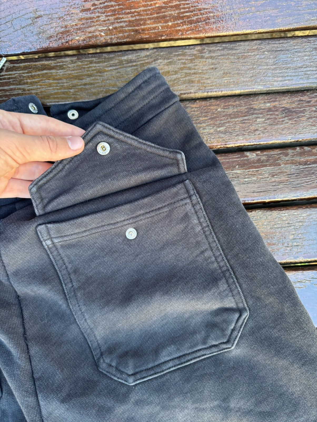 Alexander McQueen Alexander Mcqueen Shorts Size US 32 / EU 48 - 6 Thumbnail