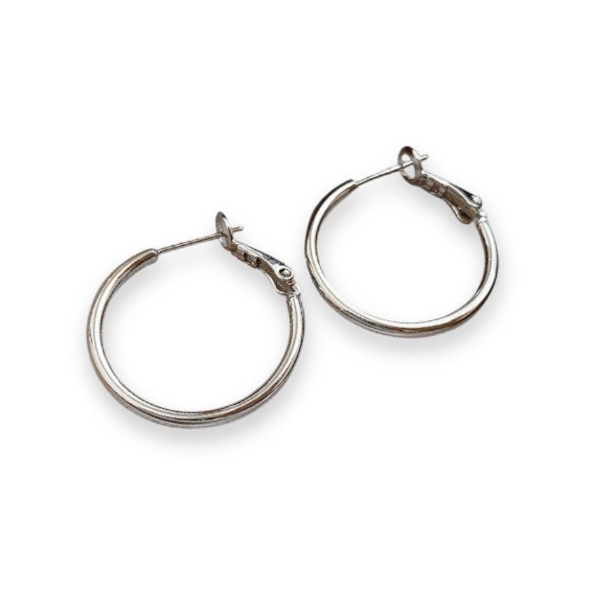 Other Lightweight Silver Hoop Earrings for Women Simple Style Size ONE SIZE - 1 Thumbnail