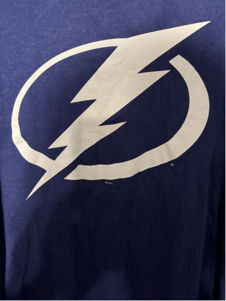 NHL Tampa Bay Lightning Fanatics T-shirt Men's Size L Blue Size US L / EU 52-54 / 3 - 4 Thumbnail