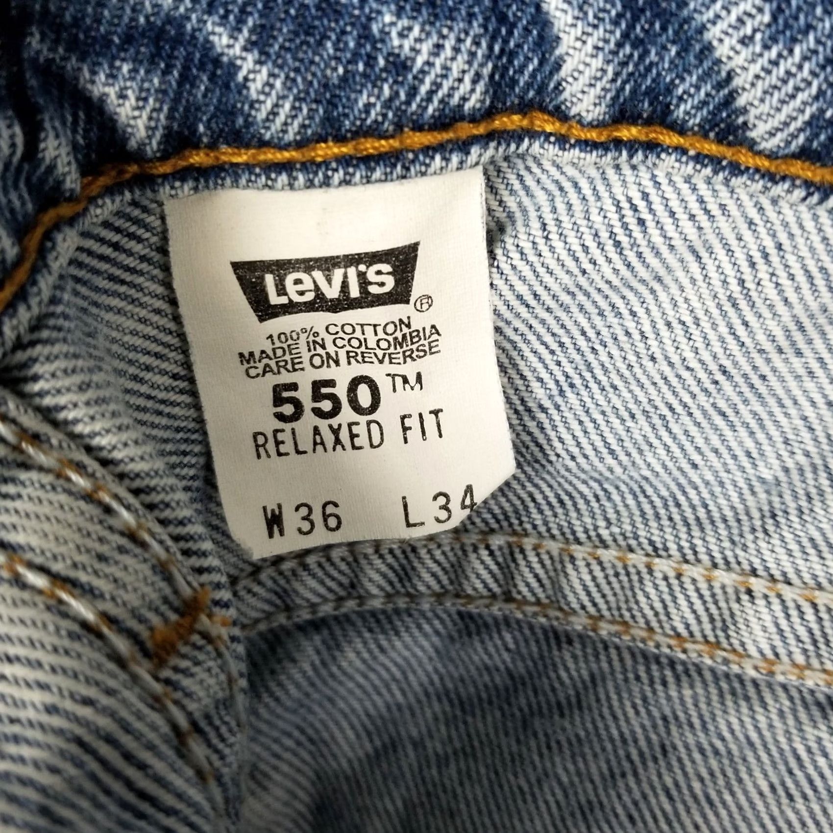 Levi's VINTAGE Levi's 550 Jeans Men 36x34 Tapered Relaxed Blue Denim 5-Pocket 90s Grunge Mens Size US 36 / EU 52 - 4 Thumbnail