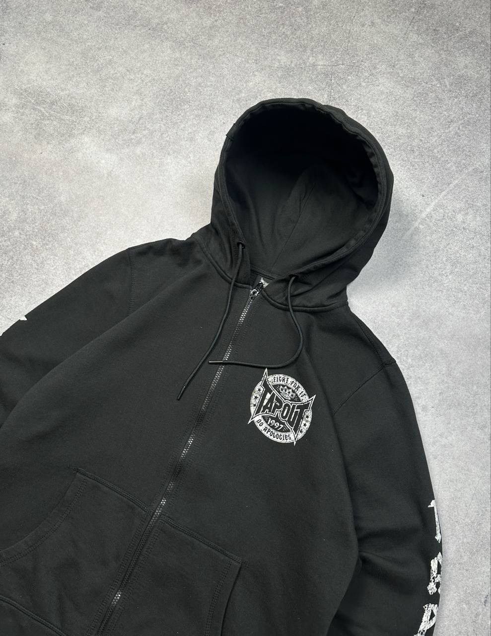 Tapout Vintage Tapout Zip Hoodie, Size XL – Bold & Sporty Streetwea Size US XL / EU 56 / 4 - 2 Thumbnail