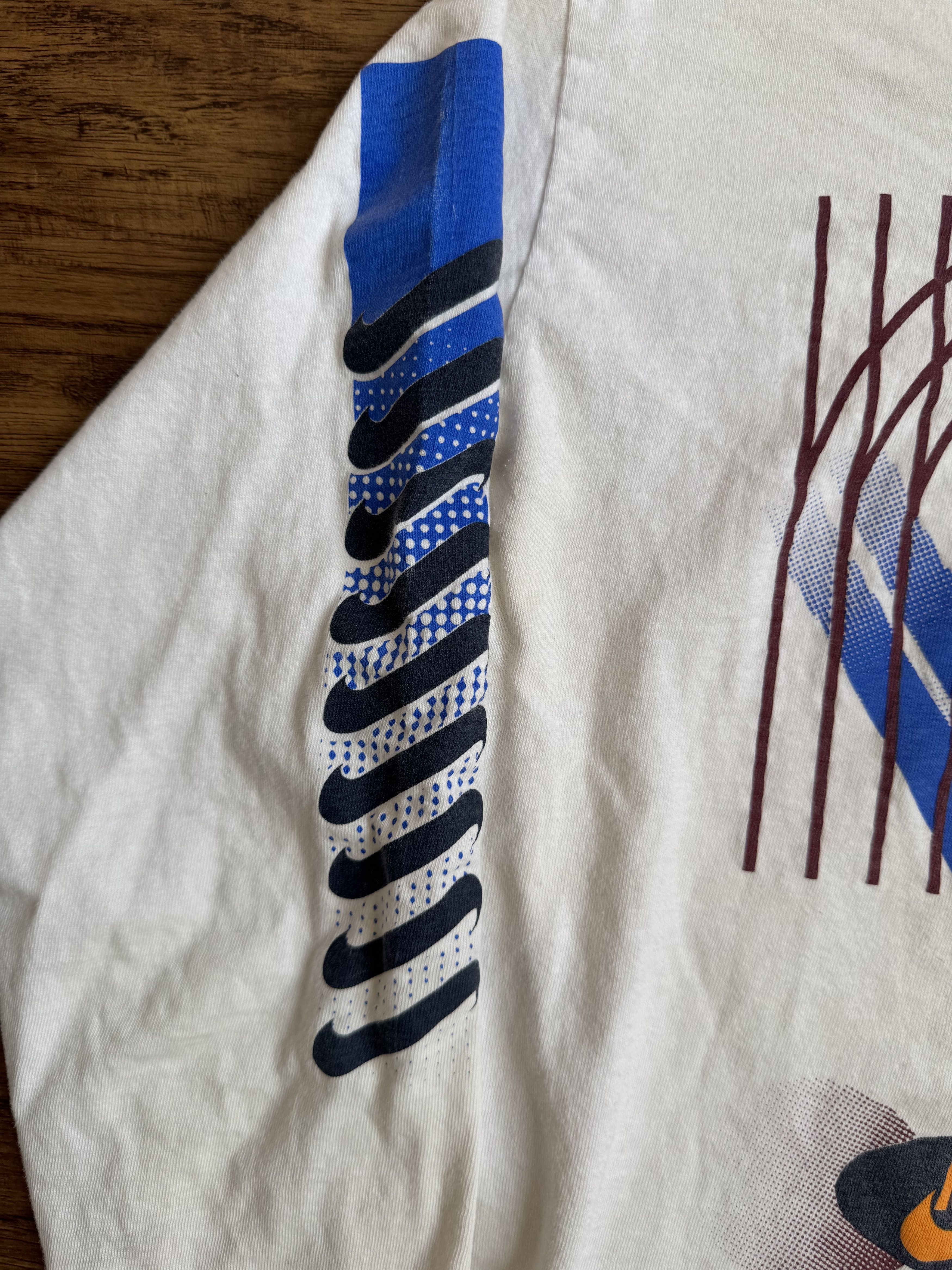 Nike Nike Long Sleeve T-Shirt Retro Graphic Print Single Stitch Size US M / EU 48-50 / 2 - 3 Thumbnail