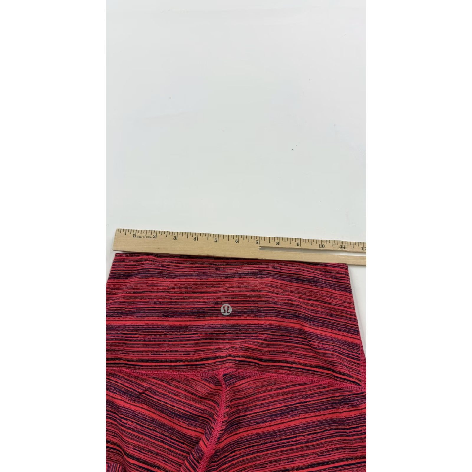 Lululemon Lululemon Pants Womens 6 Pink Red Stripe High Rise Yoga Athletic Full Length Pants Size 28" / US 6 / IT 42 - 6 Thumbnail
