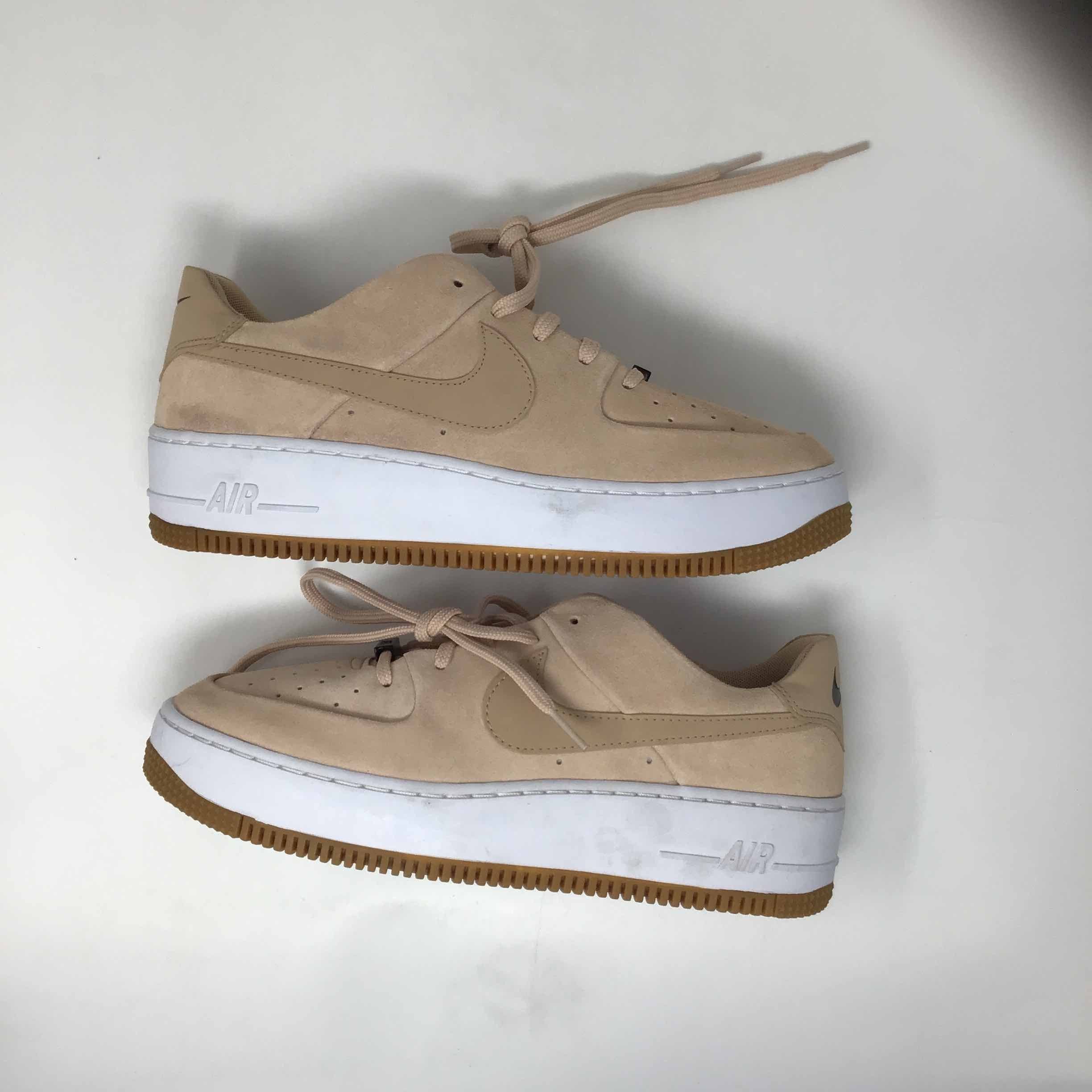 Wmns Air Force Sage Low Bio Beige