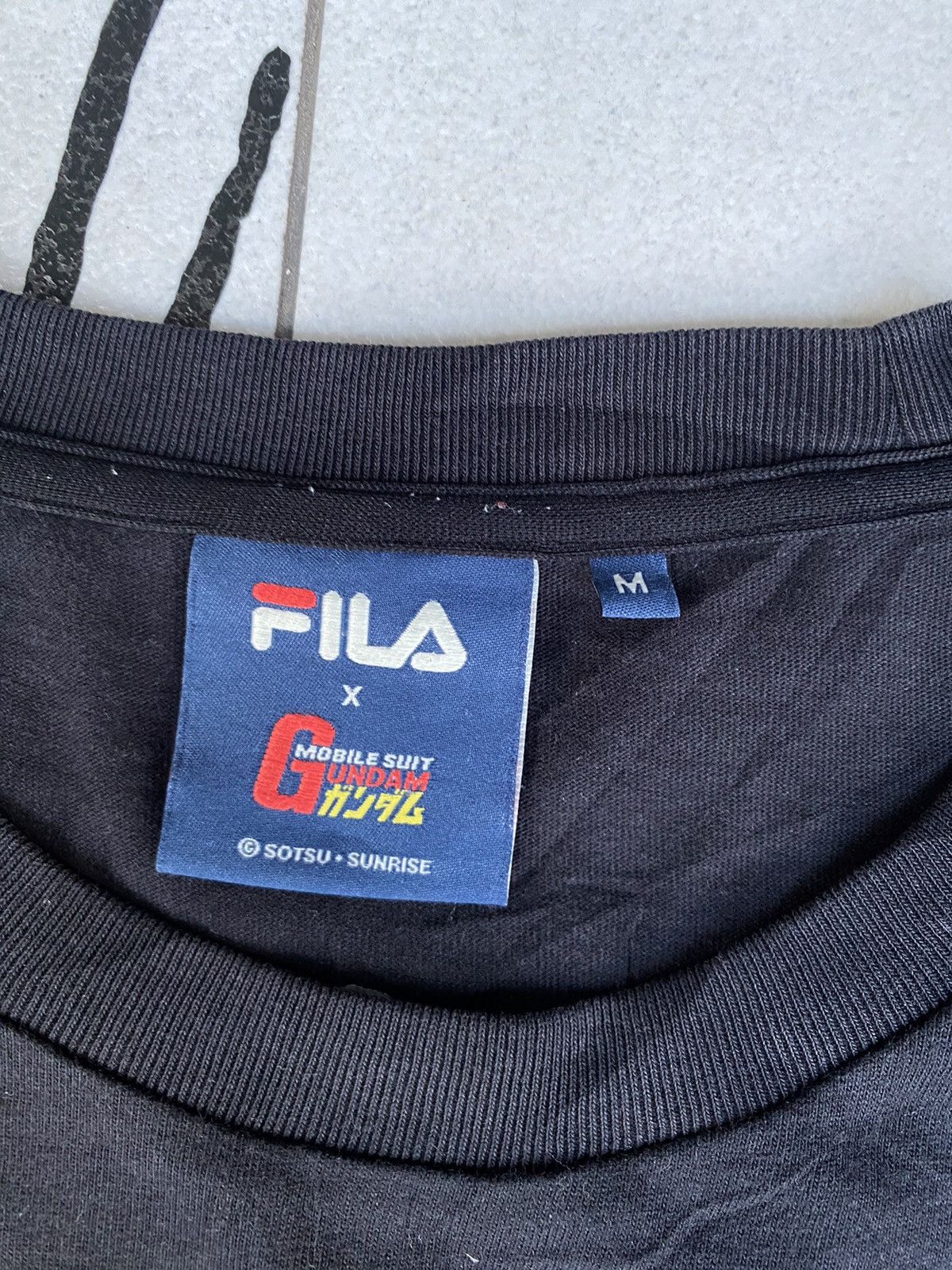 Fila Fila x gundam rx-78-2 Size US M / EU 48-50 / 2 - 4 Thumbnail