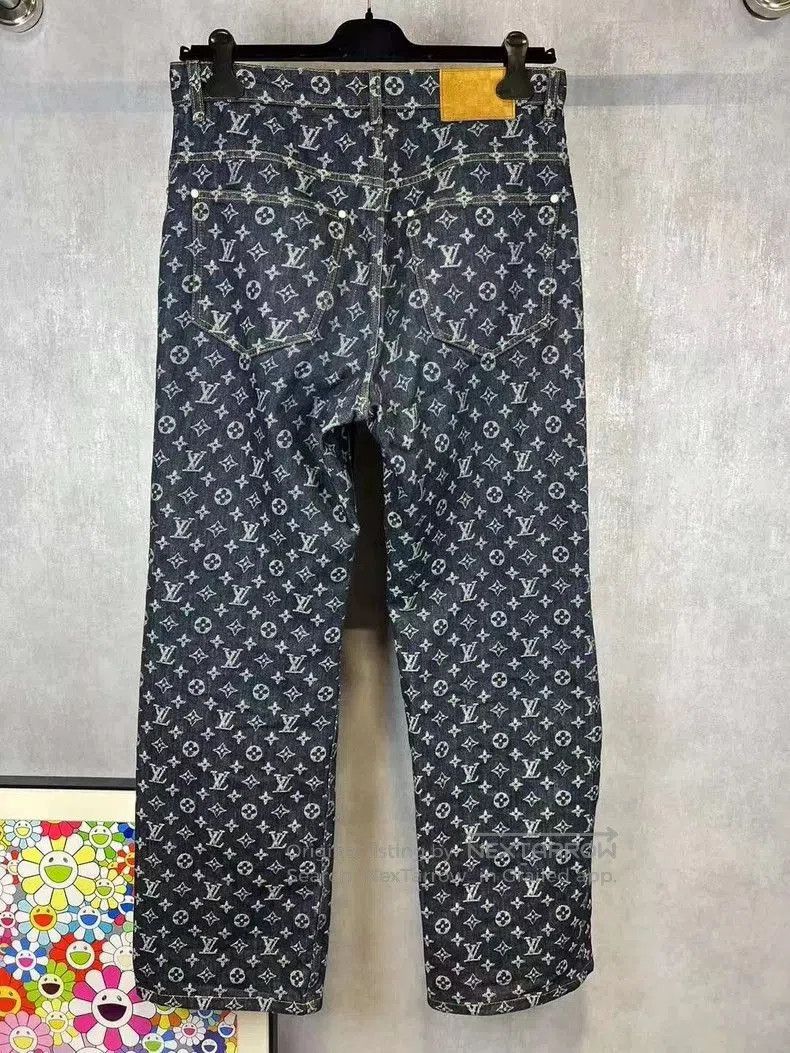 Louis Vuitton Louis Vuitton x Timberland Monogram Jeans. Size US 30 / EU 46 - 2 Thumbnail
