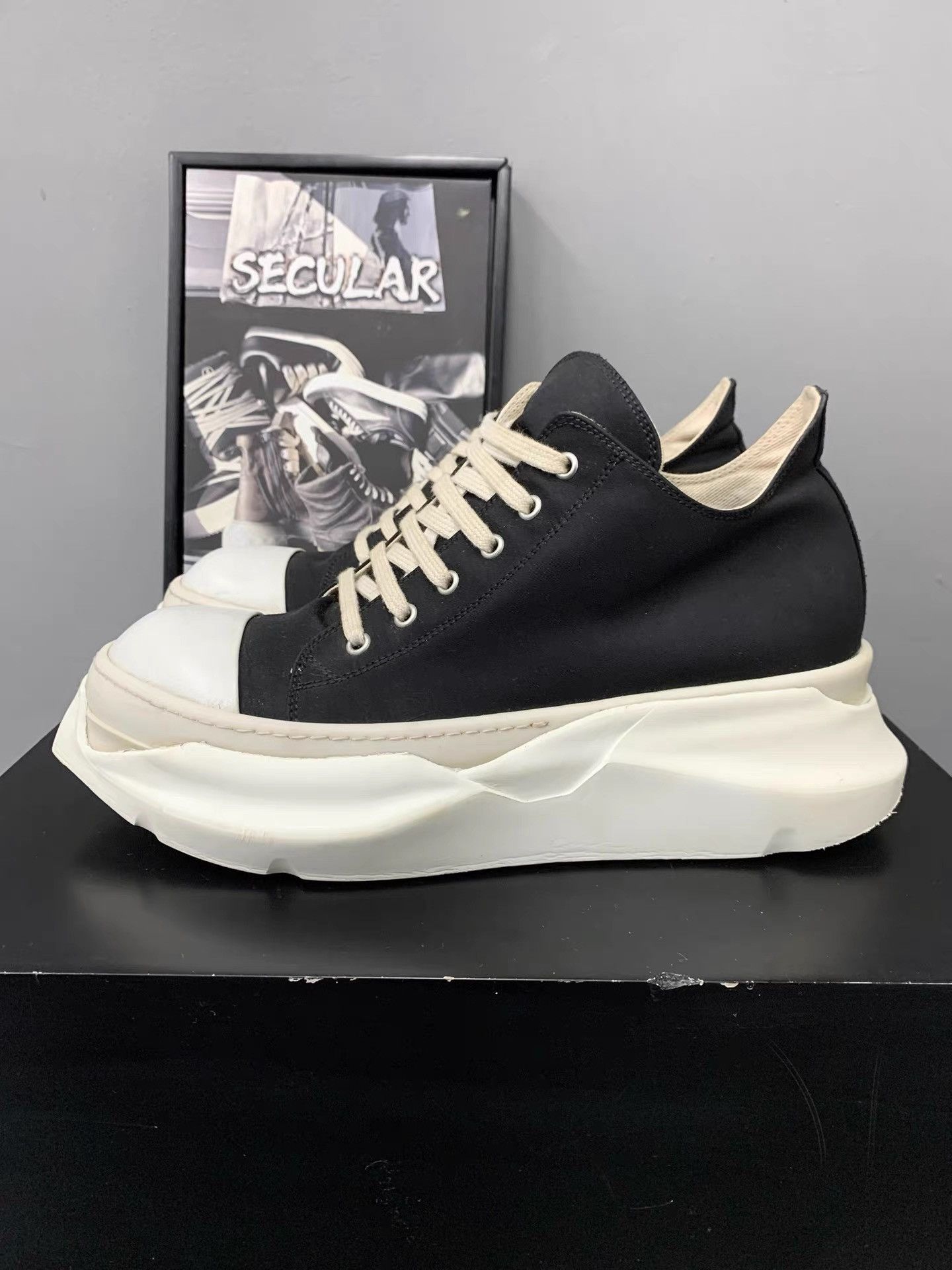 Rick Owens Rick Owens Thick Sole Low-Top Big Converse K34 Size US 10 / EU 43 - 1 Thumbnail