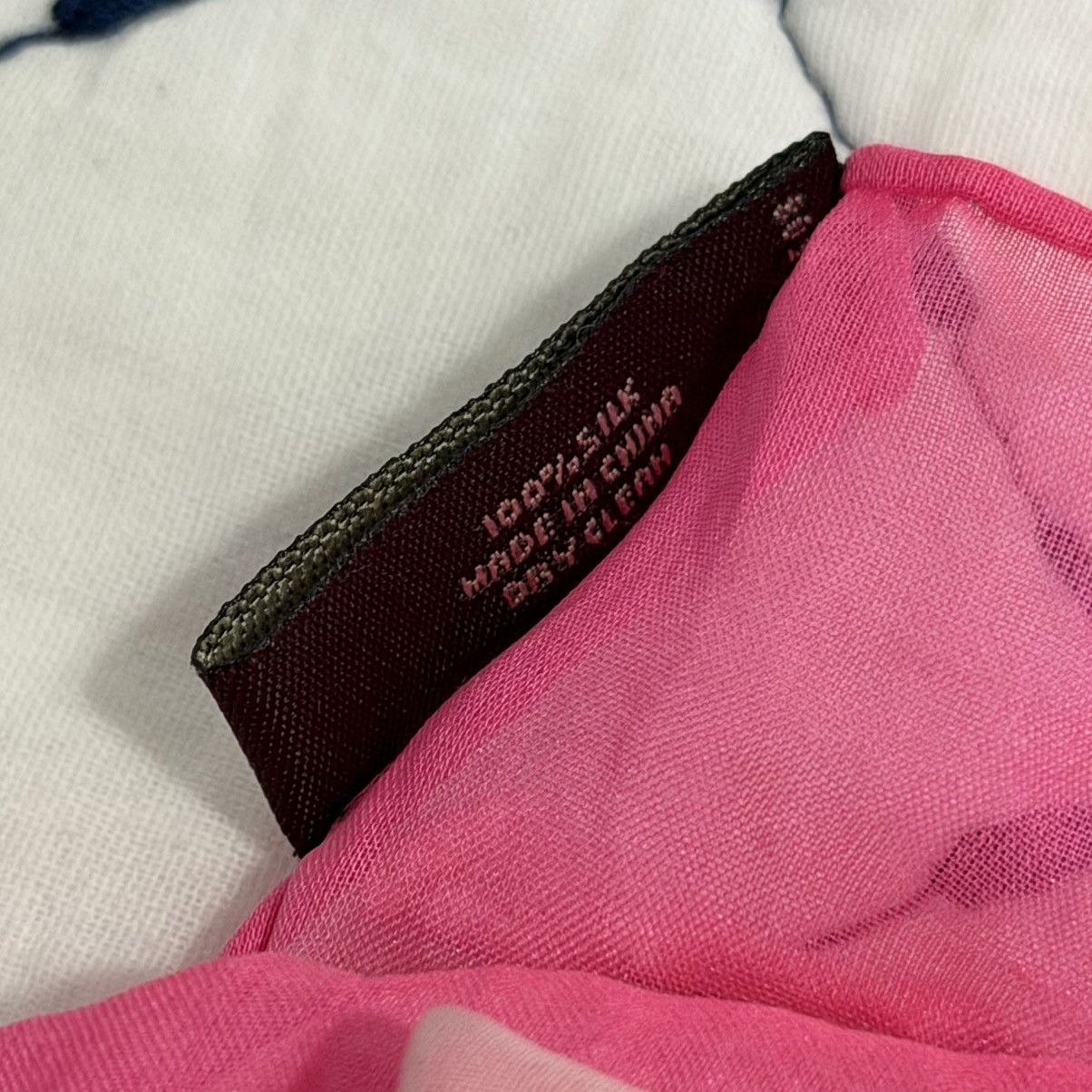 Henri Bendel Henri Bendel Silk Scarf Size ONE SIZE - 4 Thumbnail