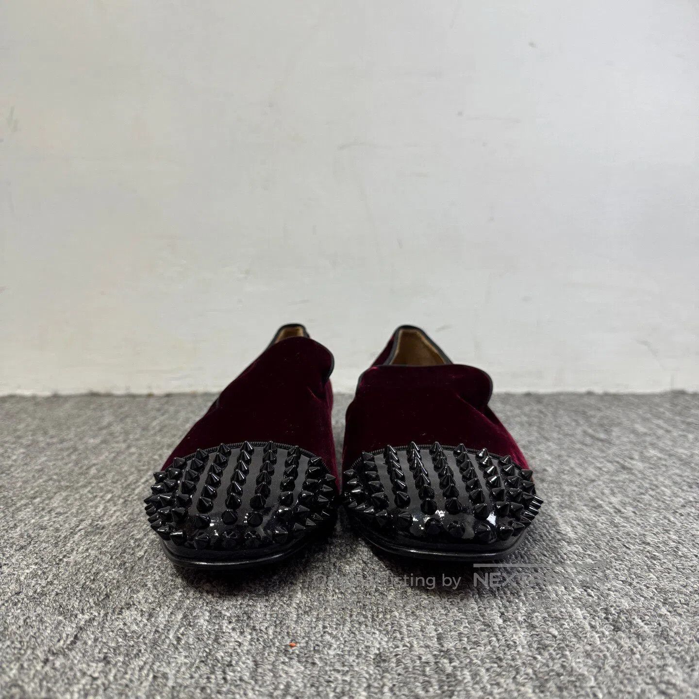 Christian Louboutin Christian Louboutin Rivet velvet loafers| Size US 7.5 / EU 40-41 - 2 Thumbnail