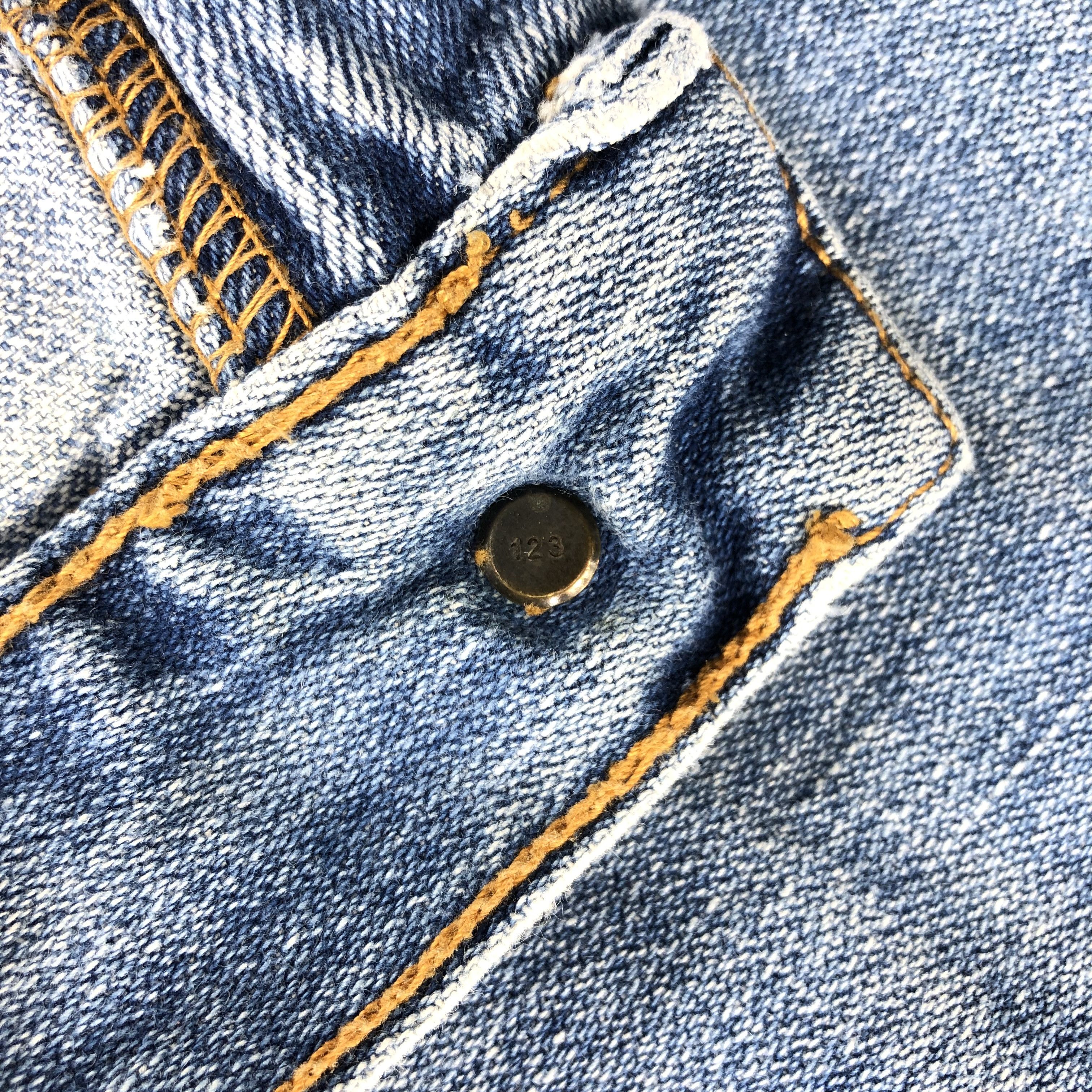 Levi's Vintage Light Wash Levis Carpenter Jeans- J1379 Size US 42 / EU 58 - 9 Thumbnail