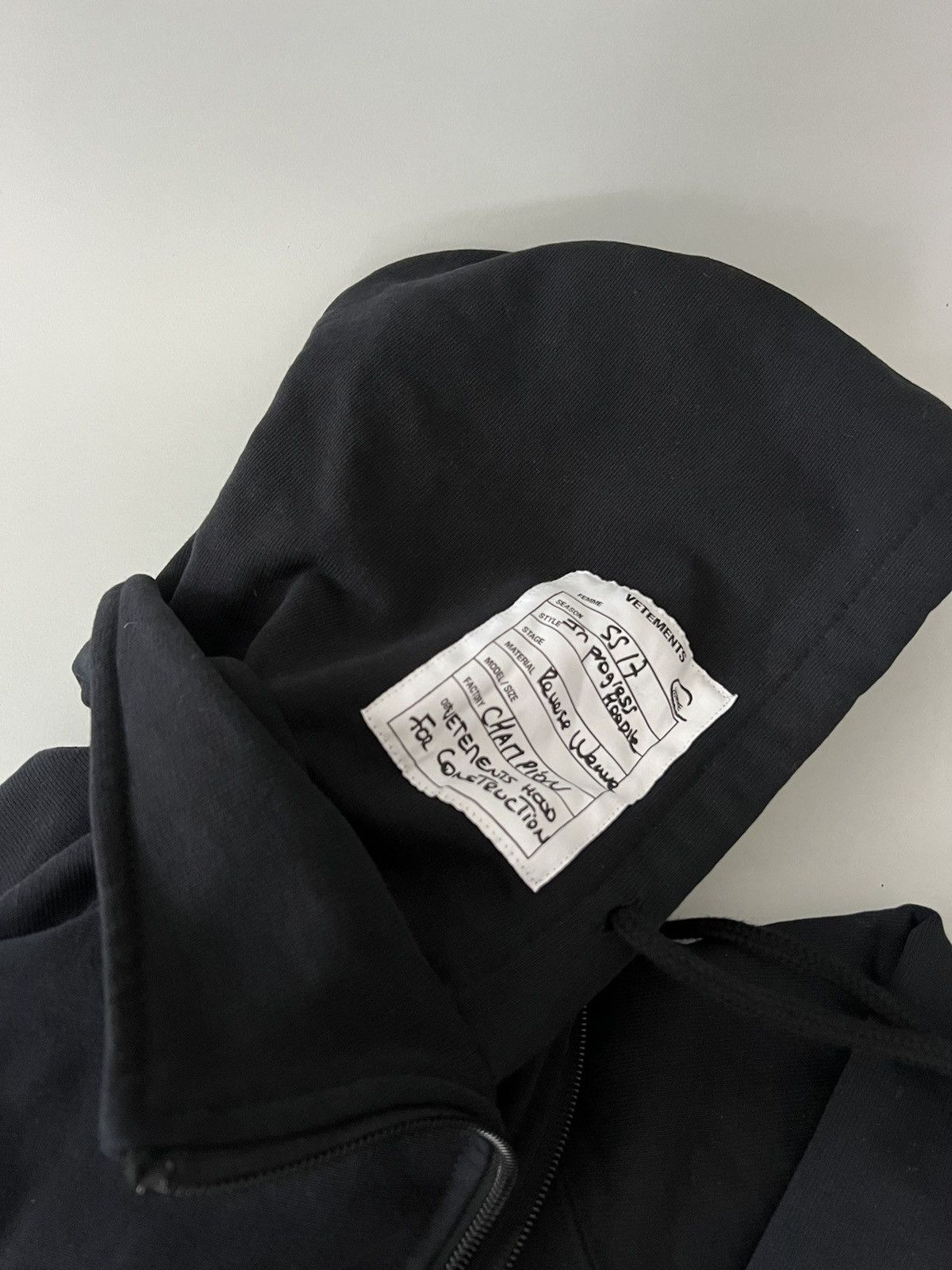Vetements Vetements Champion Zip Up Hoodie Size US S / EU 44-46 / 1 - 11 Thumbnail