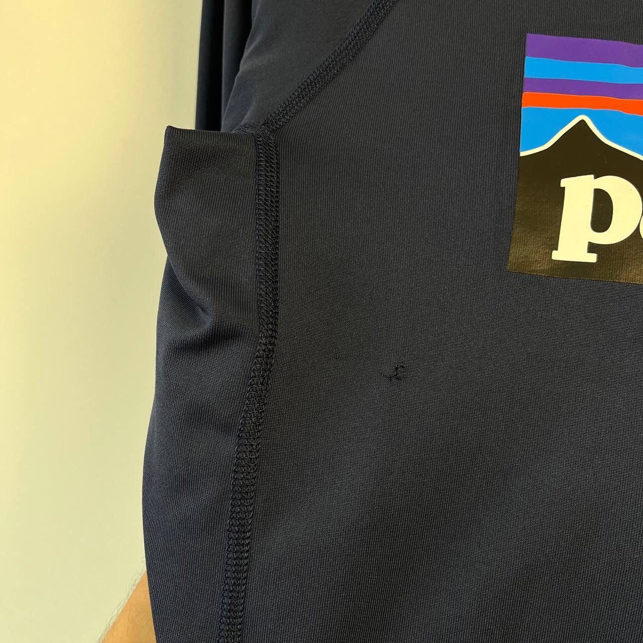Vintage Vintage 90s Patagonia Big Logo LongSleeve Shirt Size XS-S Size US XS / EU 42 / 0 - 11 Thumbnail