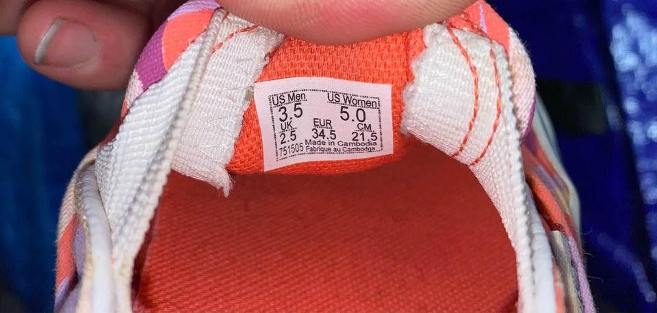 Vans Vans 'Bright Vibrations' Girl's Classic Slip-On Shoes Size US 5 / EU 37 - 7 Thumbnail
