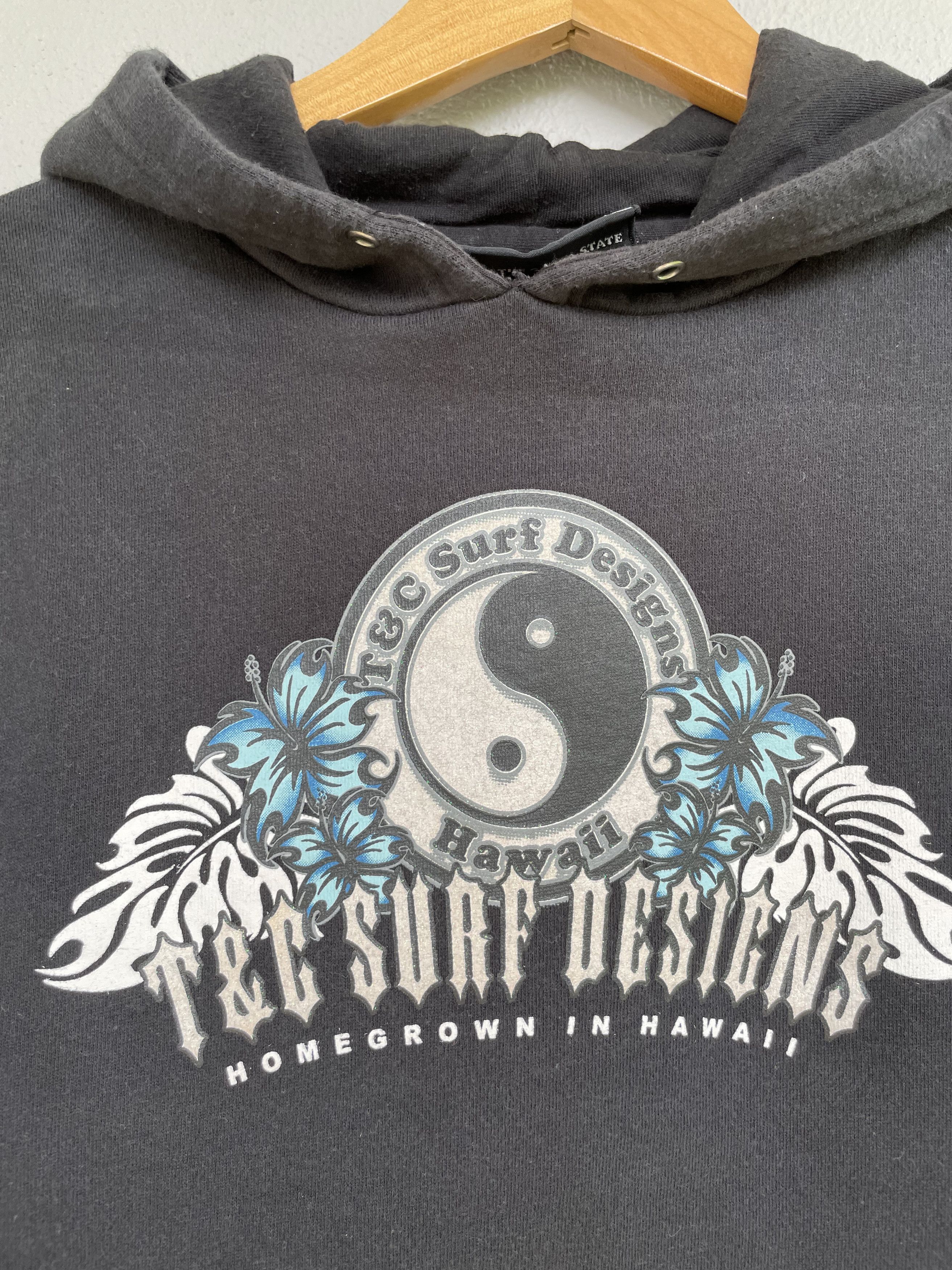 Japanese Brand Vintage T&C Surf Designs Big Logo Hoodie Boxy Size US M / EU 48-50 / 2 - 3 Thumbnail
