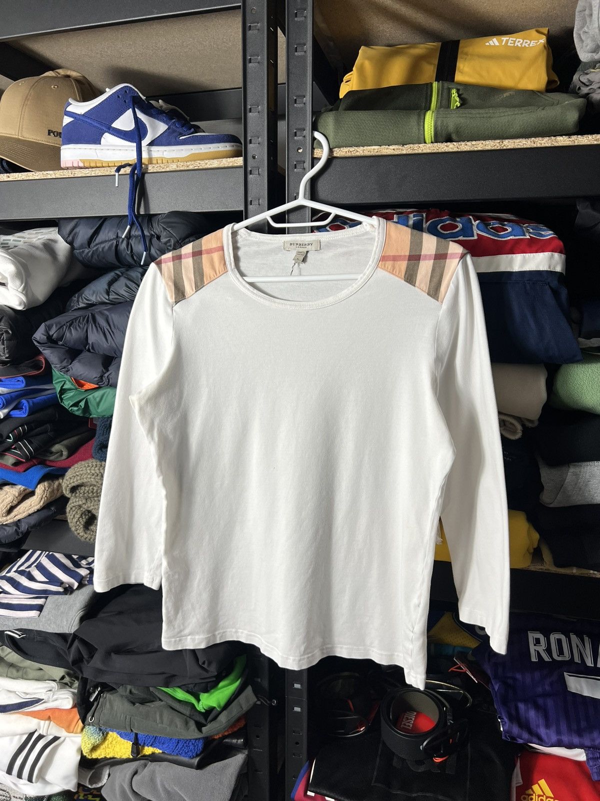 Burberry Vintage Burberry Women’s Long Sleeve Size L 🇬🇧 Size L / US 10 / IT 46 - 1 Thumbnail