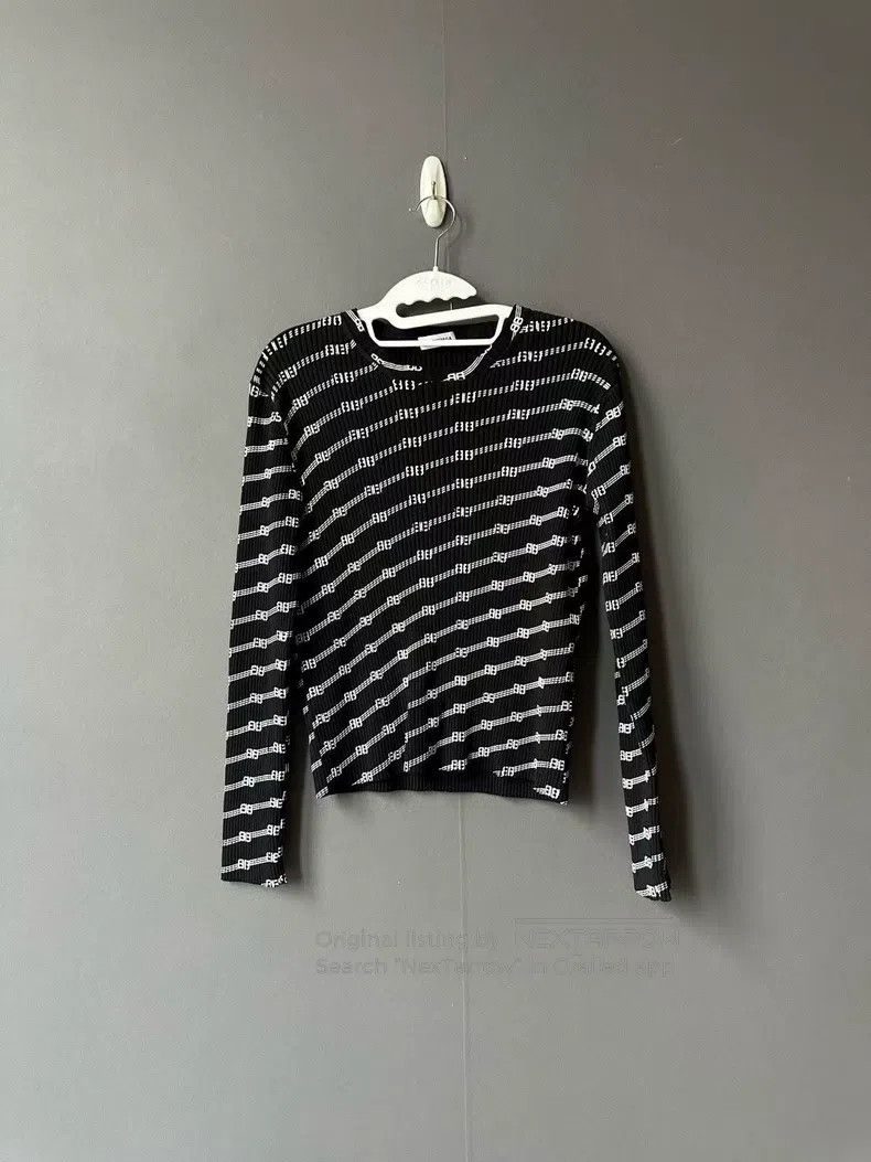 Balenciaga Balenciaga Bullet Screen Knit Top Size US S / EU 44-46 / 1 - 1 Thumbnail