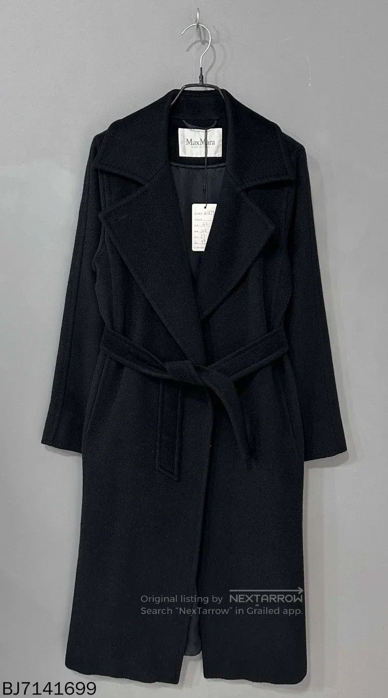 Max Mara Max Mara Black Coat Jacket Size M / US 6-8 / IT 42-44 - 1 Thumbnail