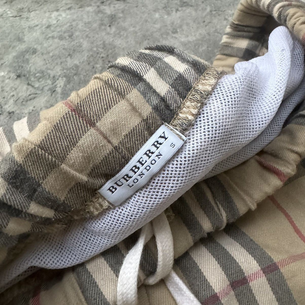 Burberry Burberry plaid short vintage Size US 32 / EU 48 - 5 Thumbnail