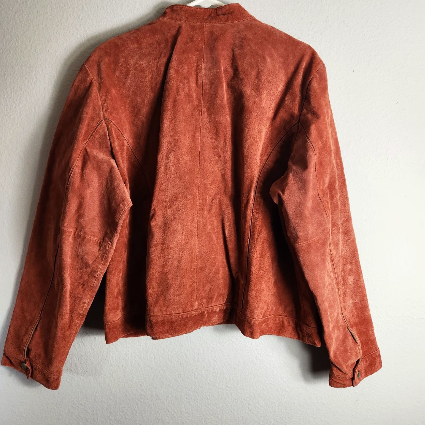 Van Heusen VINTAGE Van Heusen Womens Burnt Orange Suede Jacket XL - Motorcycle Style, Bohemian, Fall Size XL / US 12-14 / IT 48-50 - 4 Thumbnail