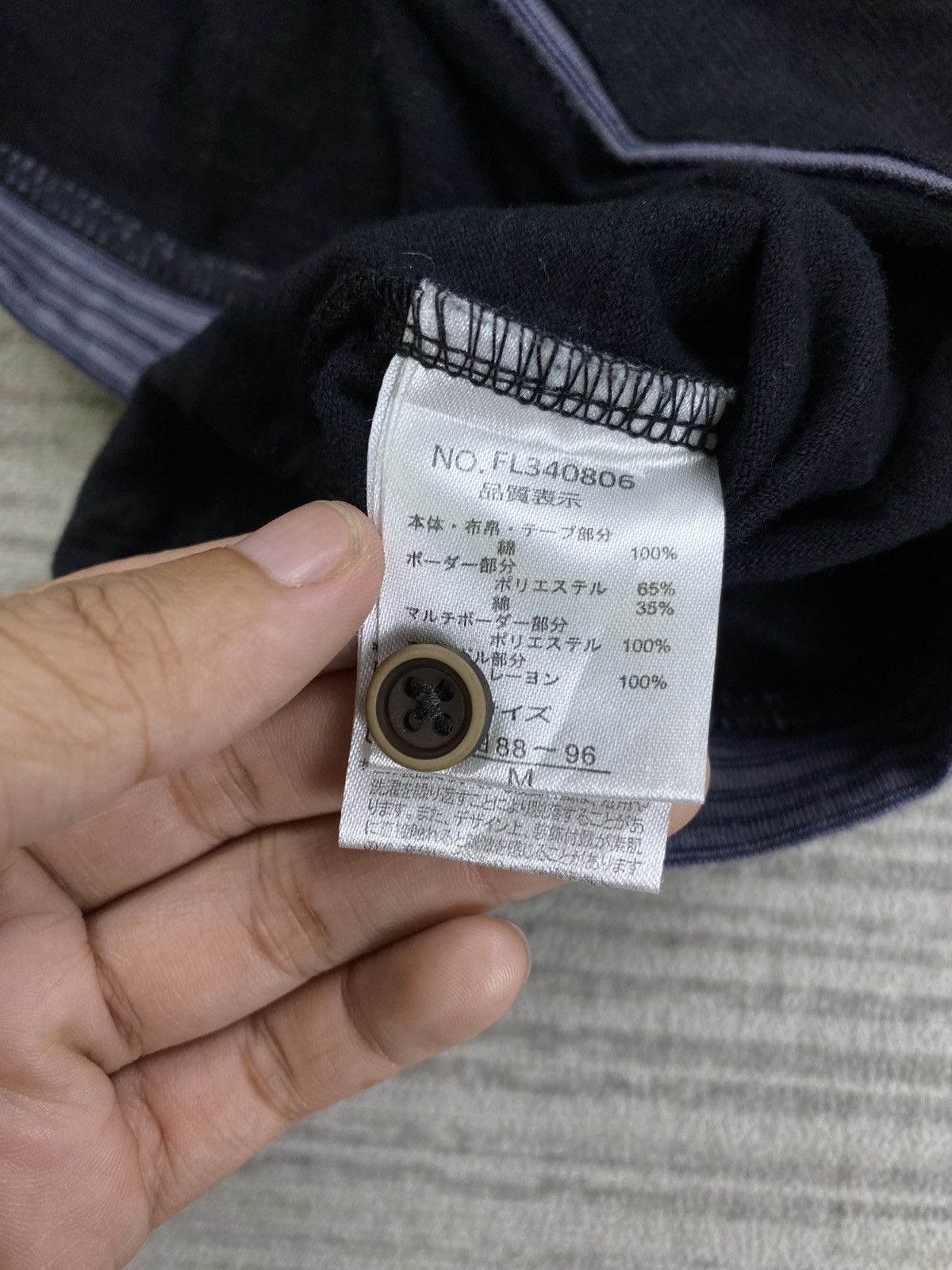 Japanese Brand Vintage Confirm Longsleeve Shirt Size US M / EU 48-50 / 2 - 8 Thumbnail