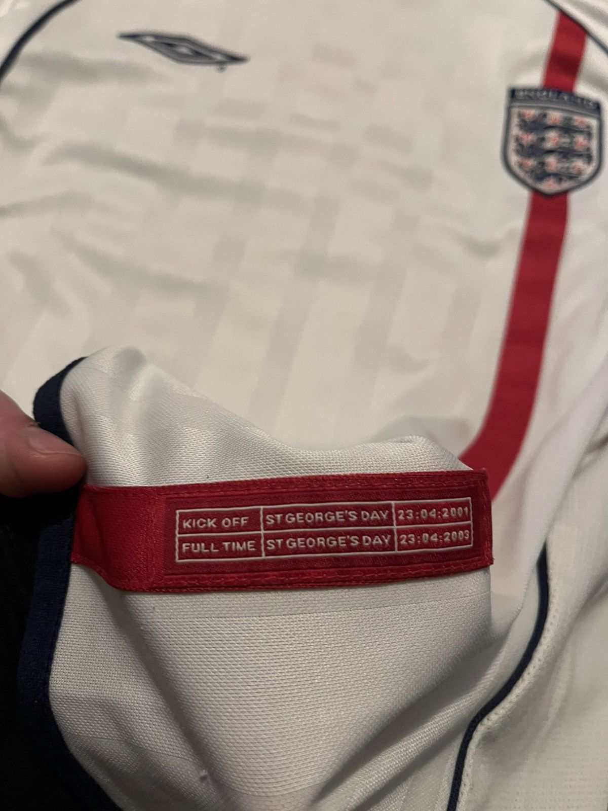 Umbro England 2001/2003 Umbro Home Vintage Football Shirt Soccer Size US S / EU 44-46 / 1 - 4 Thumbnail