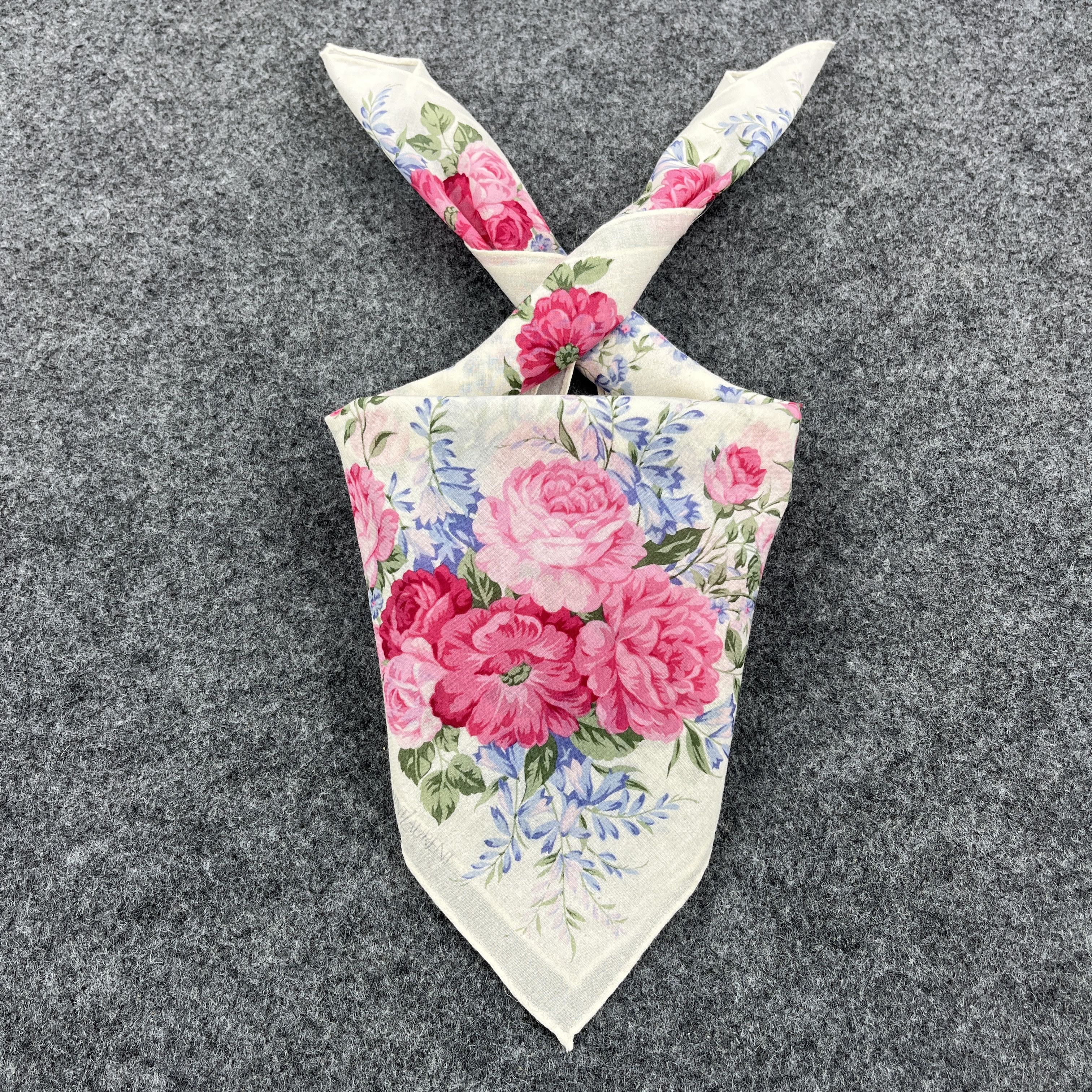 Vintage Yves Saint Laurent Handkerchief / Bandana / Neckerchief B524 Size ONE SIZE - 1 Thumbnail