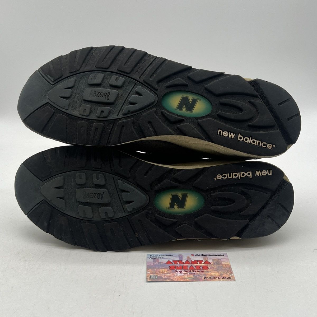 New Balance Madness x 990v2 grey Size US 12 / EU 45 - 7 Thumbnail