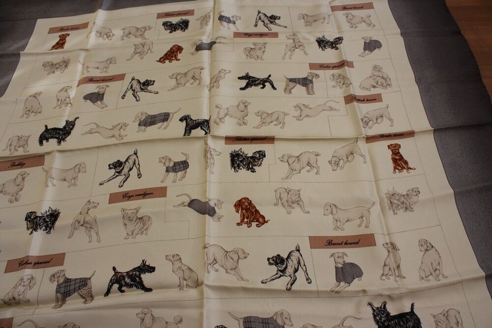 Burberry Shawl scarf Burberry silk dogs 86*86 cm Size ONE SIZE - 4 Thumbnail