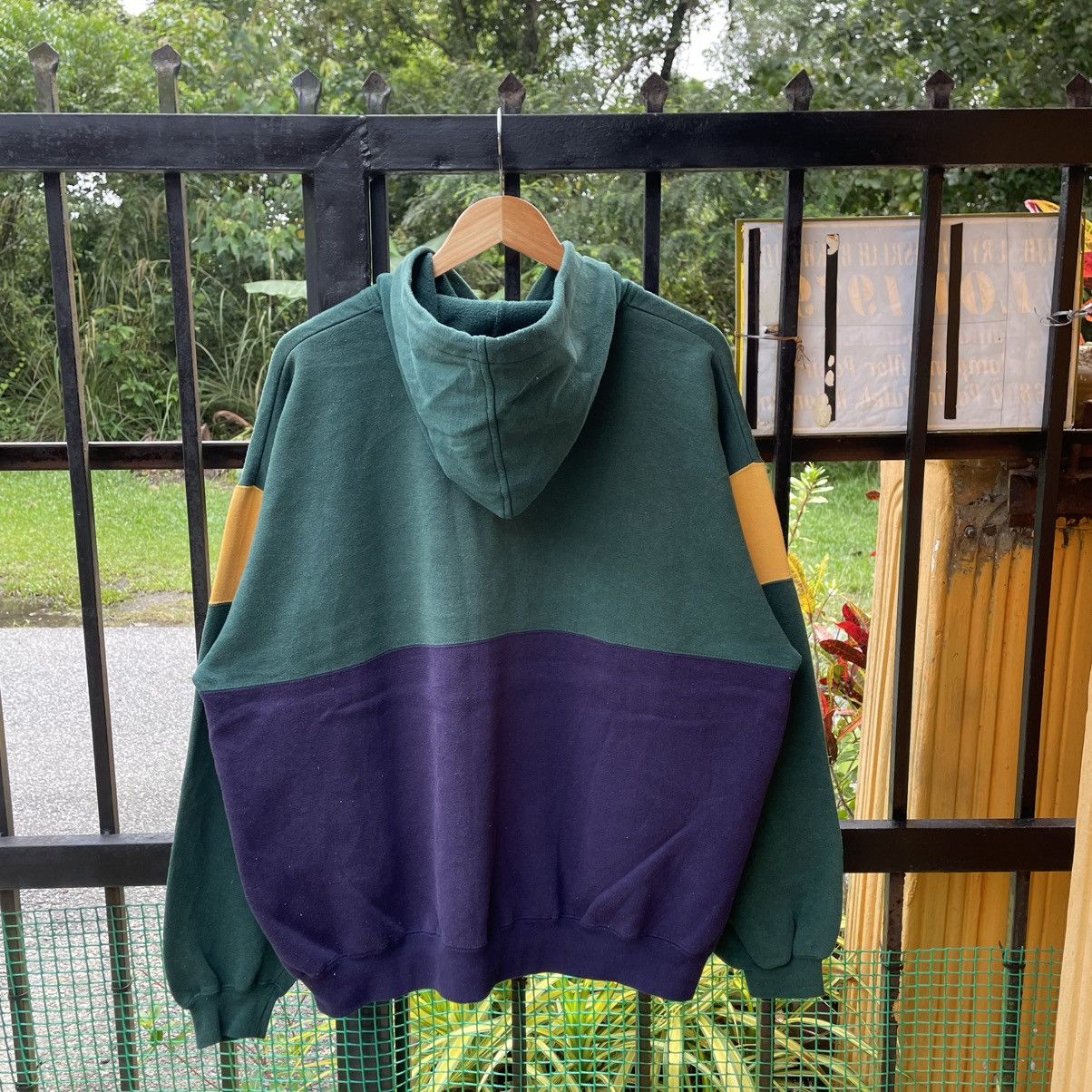 Towncraft 🔥Vintage 90s Towncraft Colourblock Design Pullover Hoodie Size US XL / EU 56 / 4 - 2 Thumbnail