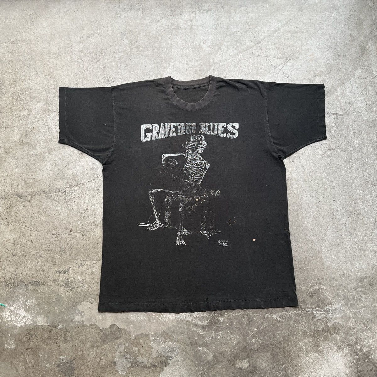 Vintage Graveyard Blue - 1990S Size US XL / EU 56 / 4 - 1 Thumbnail
