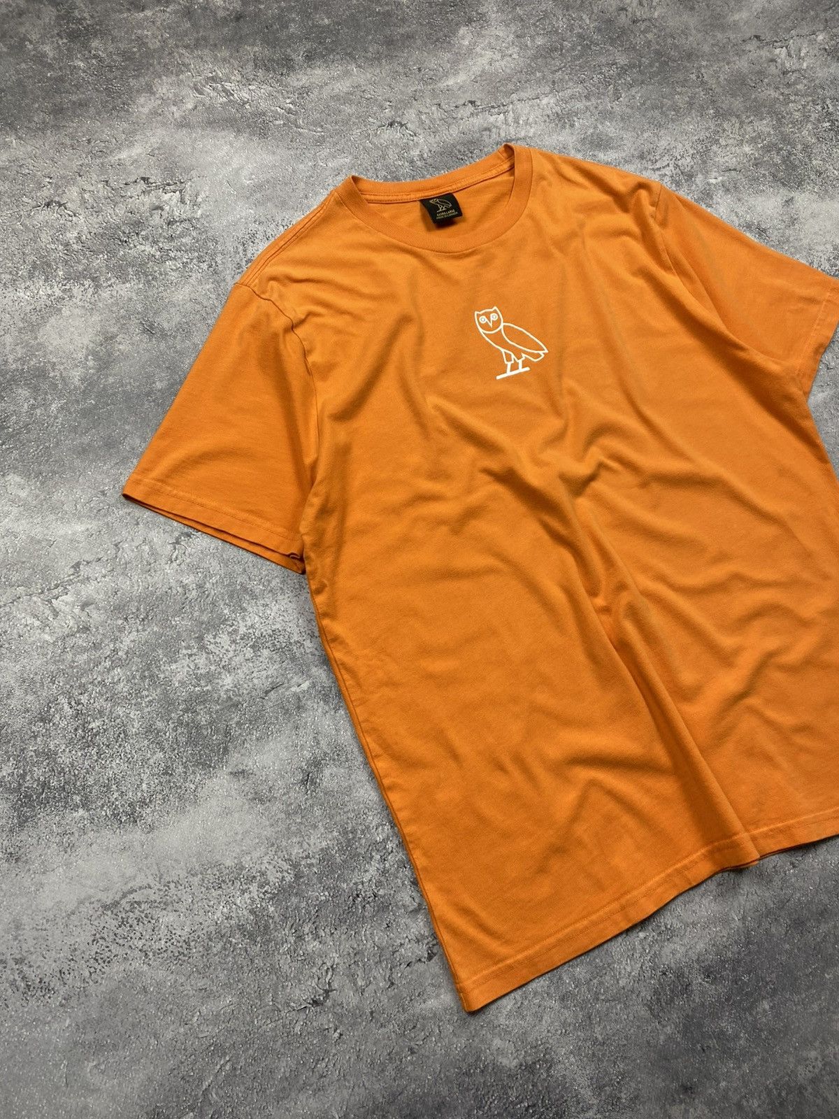 Band Tees Vintage Y2K Drake Ovo T Shirt Rare Centre Logo Band Tee Size US XL / EU 56 / 4 - 2 Thumbnail