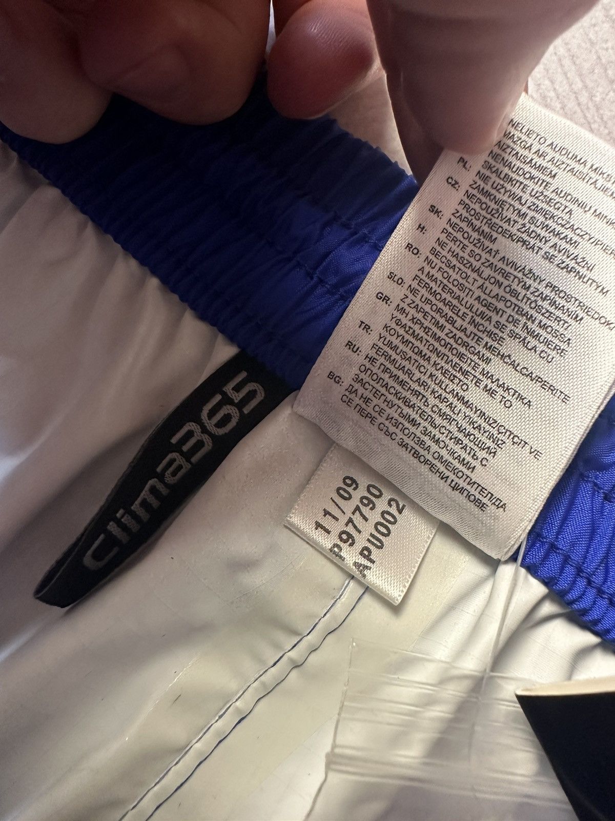 Vintage Vintage adidas Ukraine soccer pants joggers size L/XL logo Size US 36 / EU 52 - 9 Thumbnail